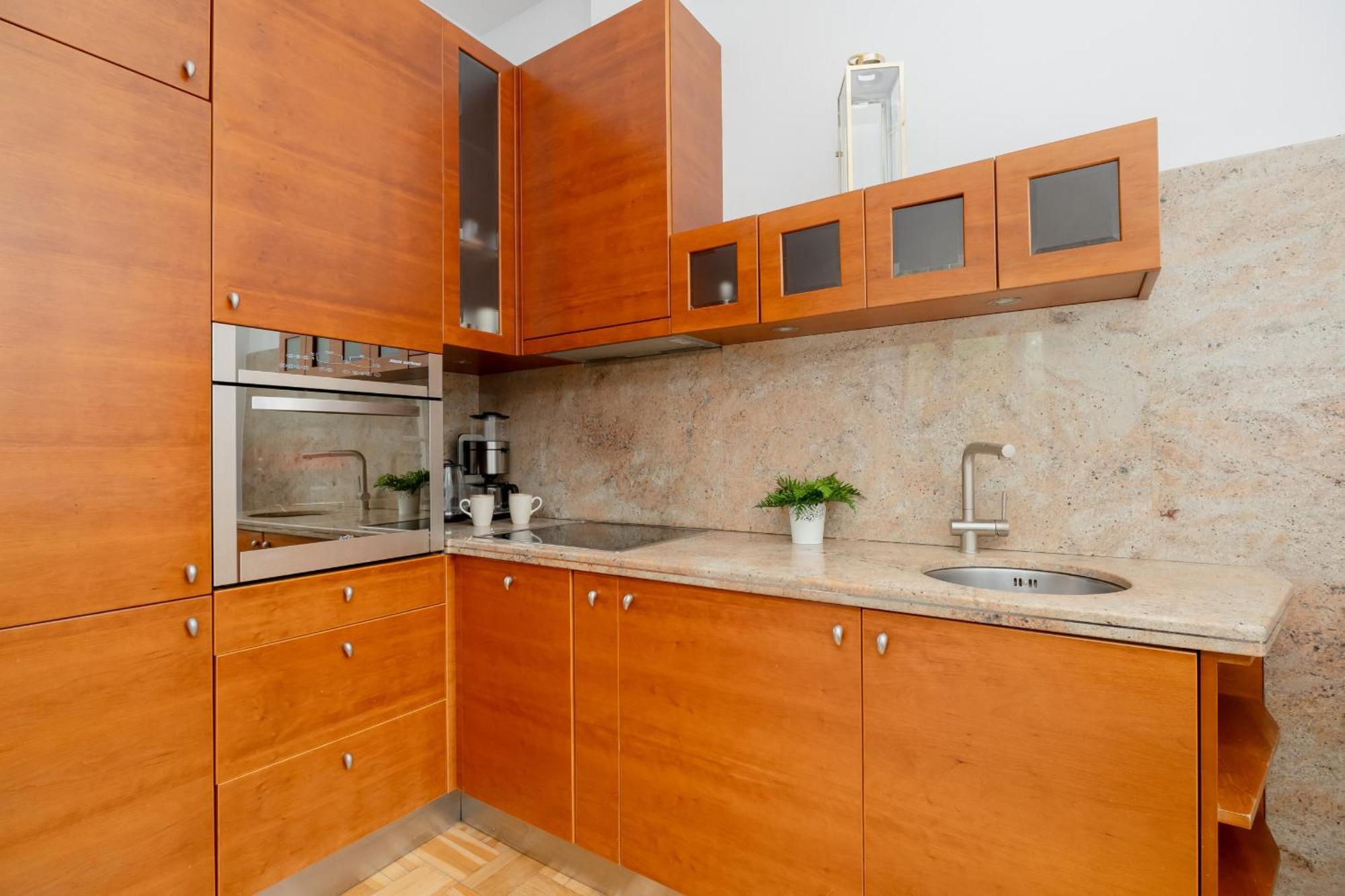 Apartament Elegant Filtry With Parking In By Renters Warszawa